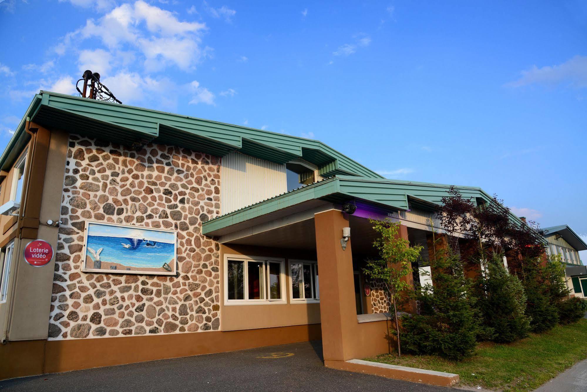 Hotel Les Mouettes Sept-Îles Eksteriør billede